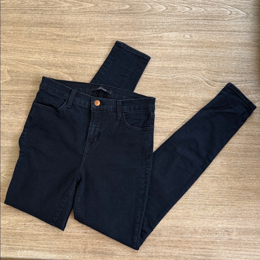 J Brand Women's Dark Blue Skinny Jeans Size 28